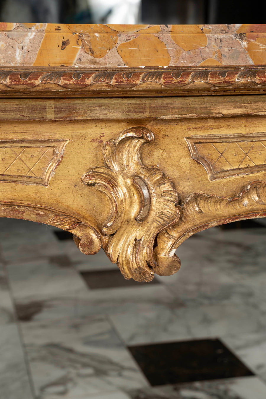 18th Century French Louis XV Giltwood Marble Top Table