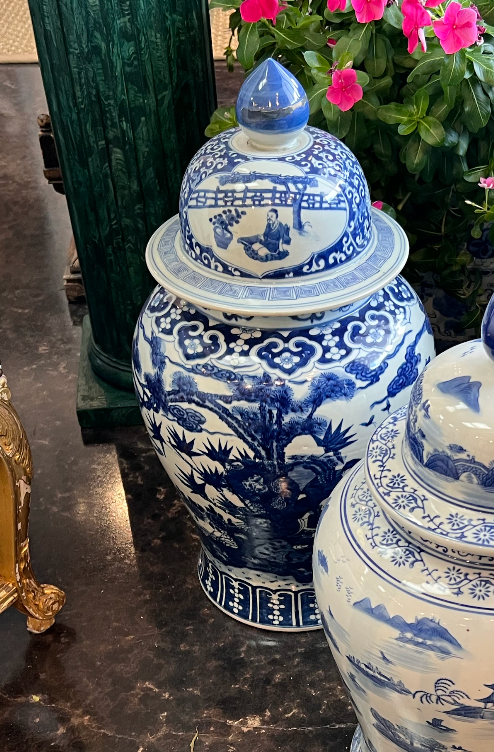 20th Century Chinese Blue and White Porcelain General's Jar