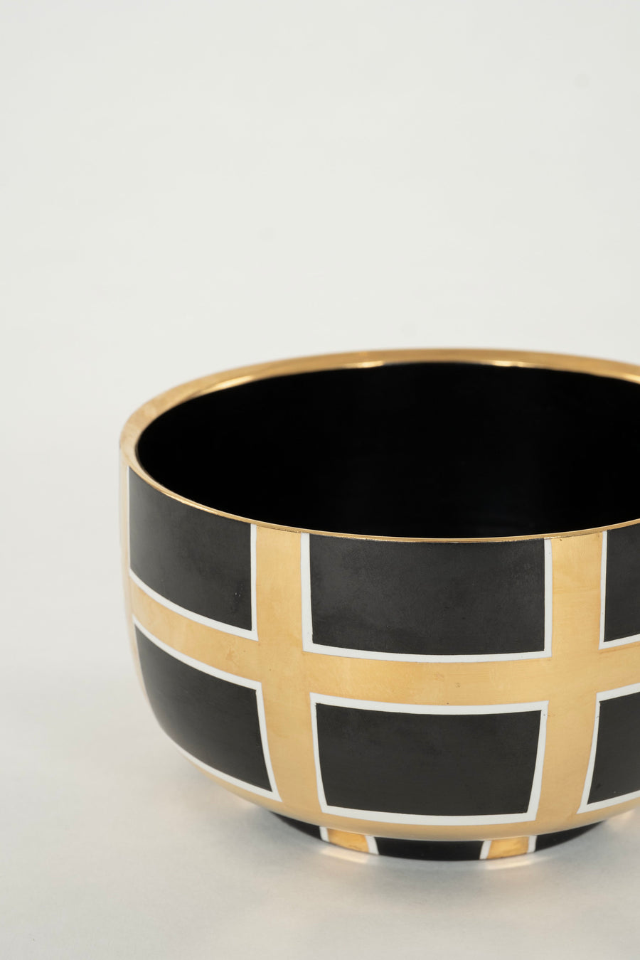 Waylande Gregory Bowl Black and Gold Crosses