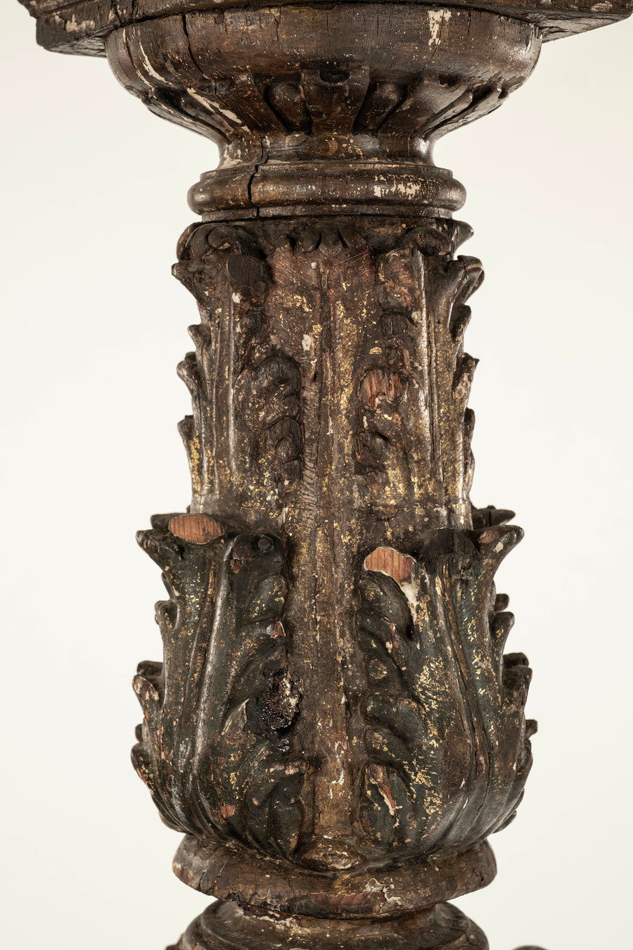 19th Century Pedestal With Carved Shell Detail