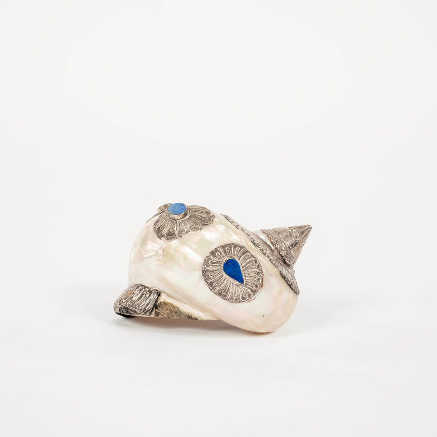 Tibetan Lapis Lazuli Silver Mount Polished Shell