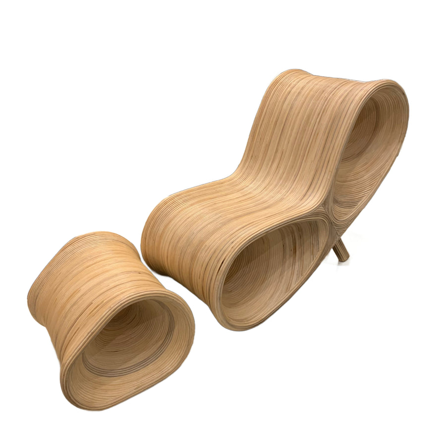 Sculptural Split Reed Lounge Chair and Ottoman in the Manner of Betty Cobonpue