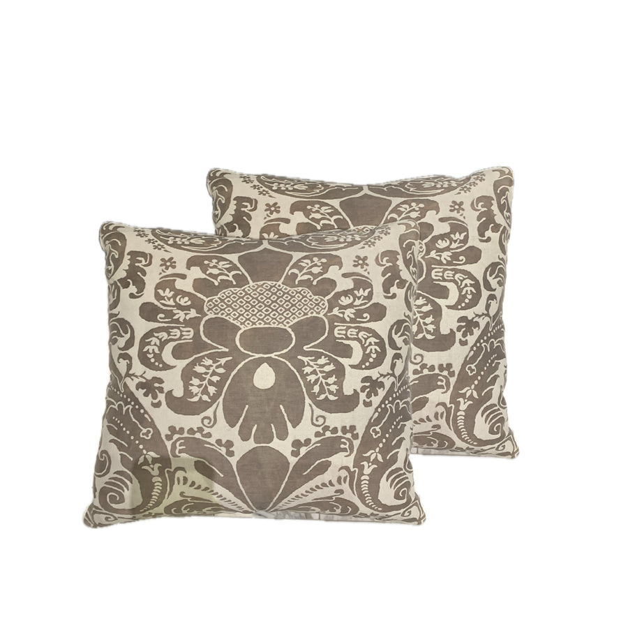 Pair Fortuny Caravaggio Pillows