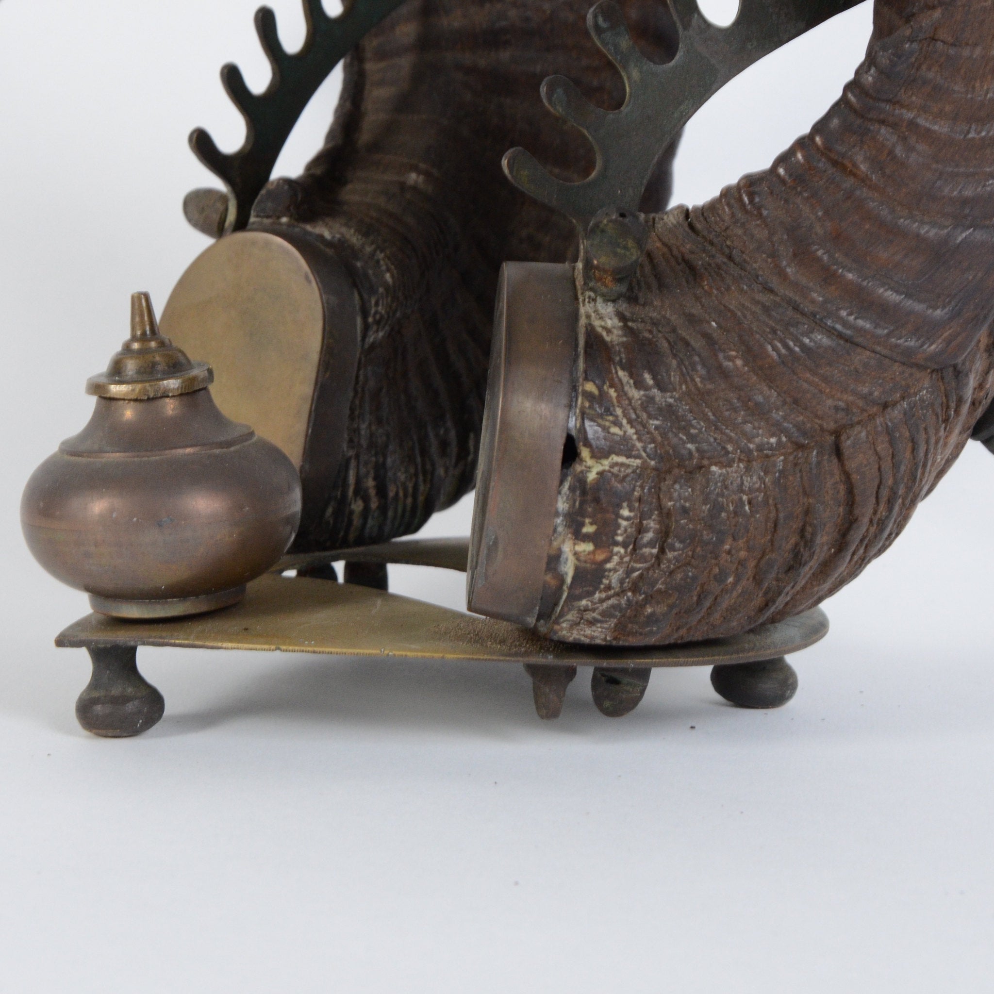 Antique Anglo-Indian Colonial Rams Horn Inkwell – Moxie Interiors