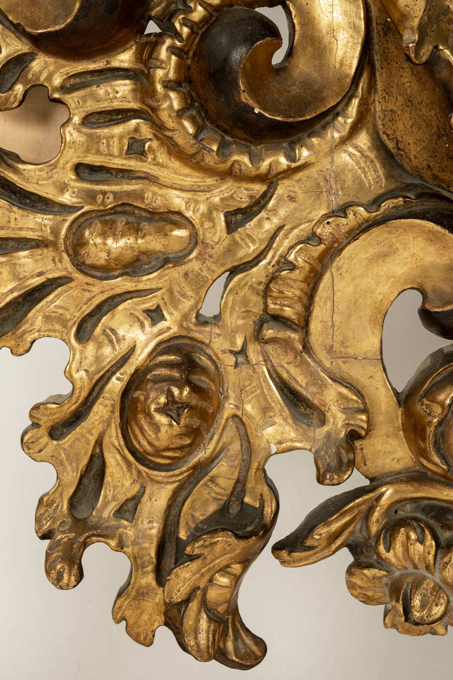 18th Century Spanish Baroque Gilt Wood Mirror