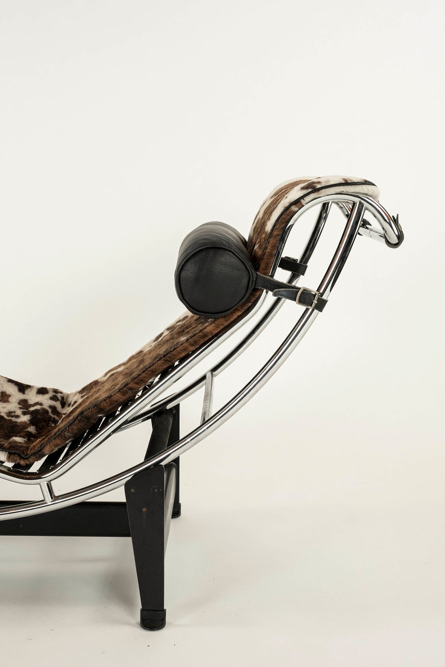 Miniature LC4 Chaise Lounge - Le Corbusier (TAK62786E) by Sensaiku
